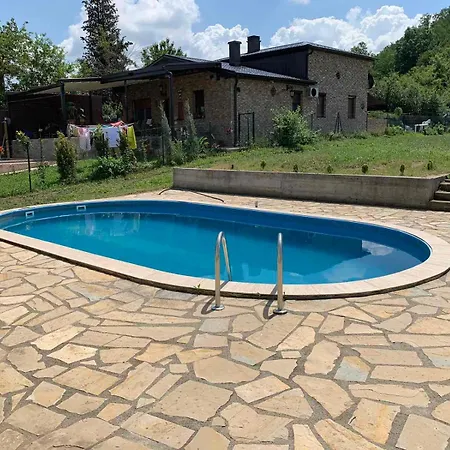 Mala Villa
